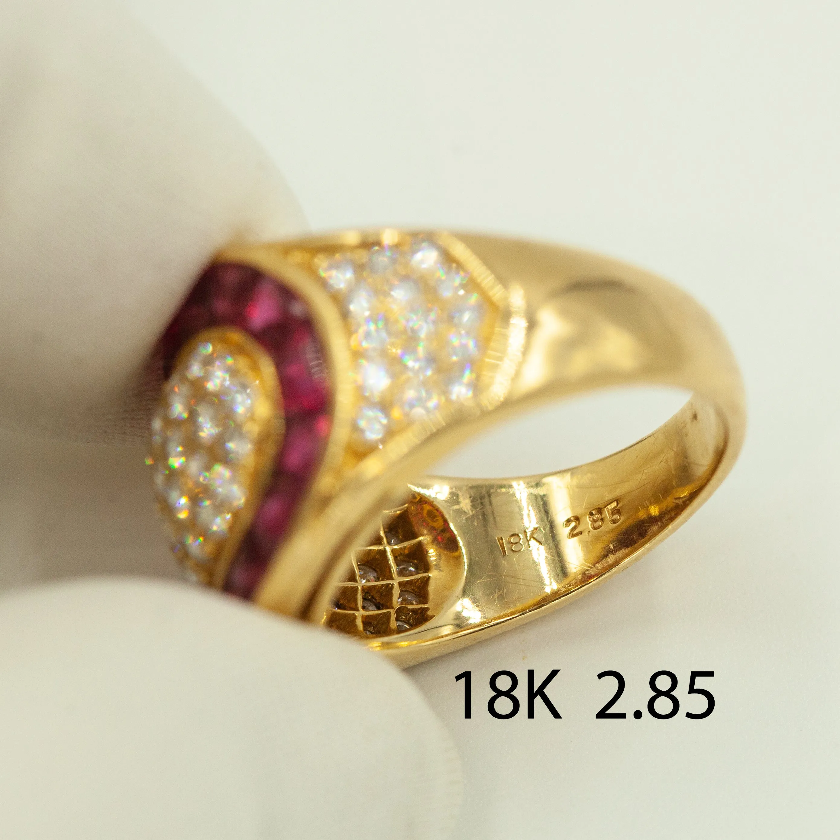 18KT Yellow Gold Cocktail Ring - Size 6.75