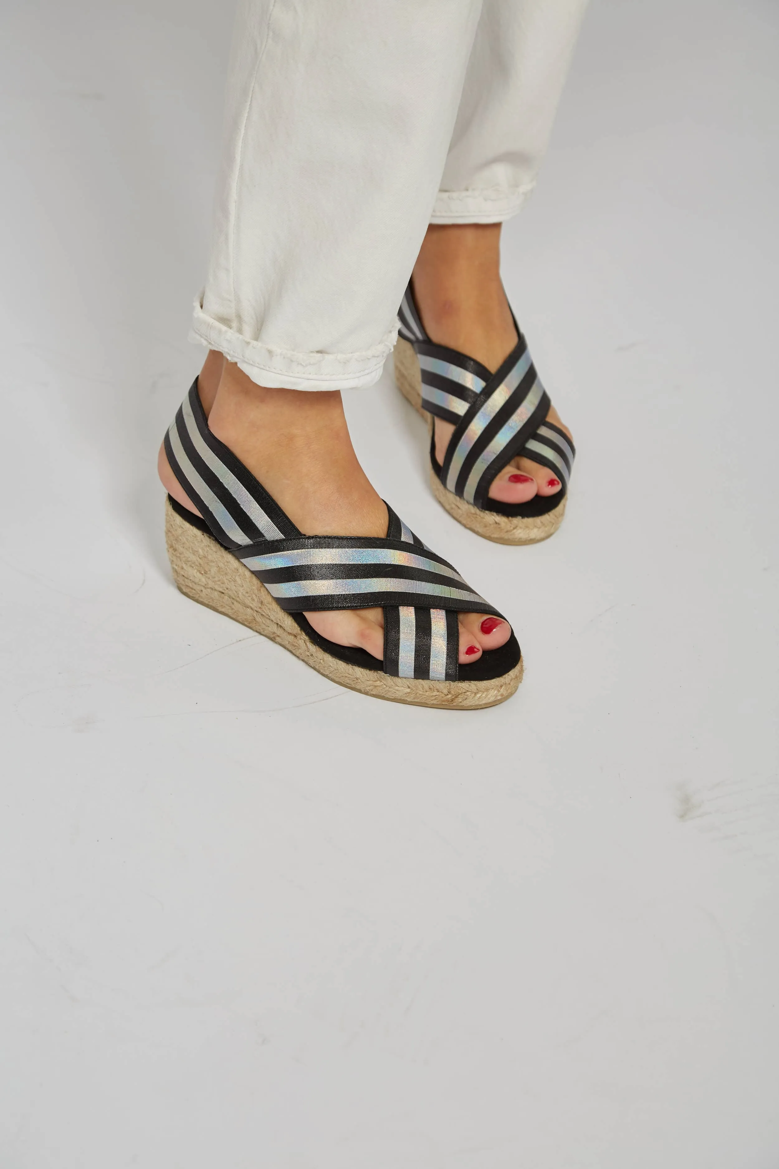 Elastic Vegan Jute Wedge Sandals | Metallic