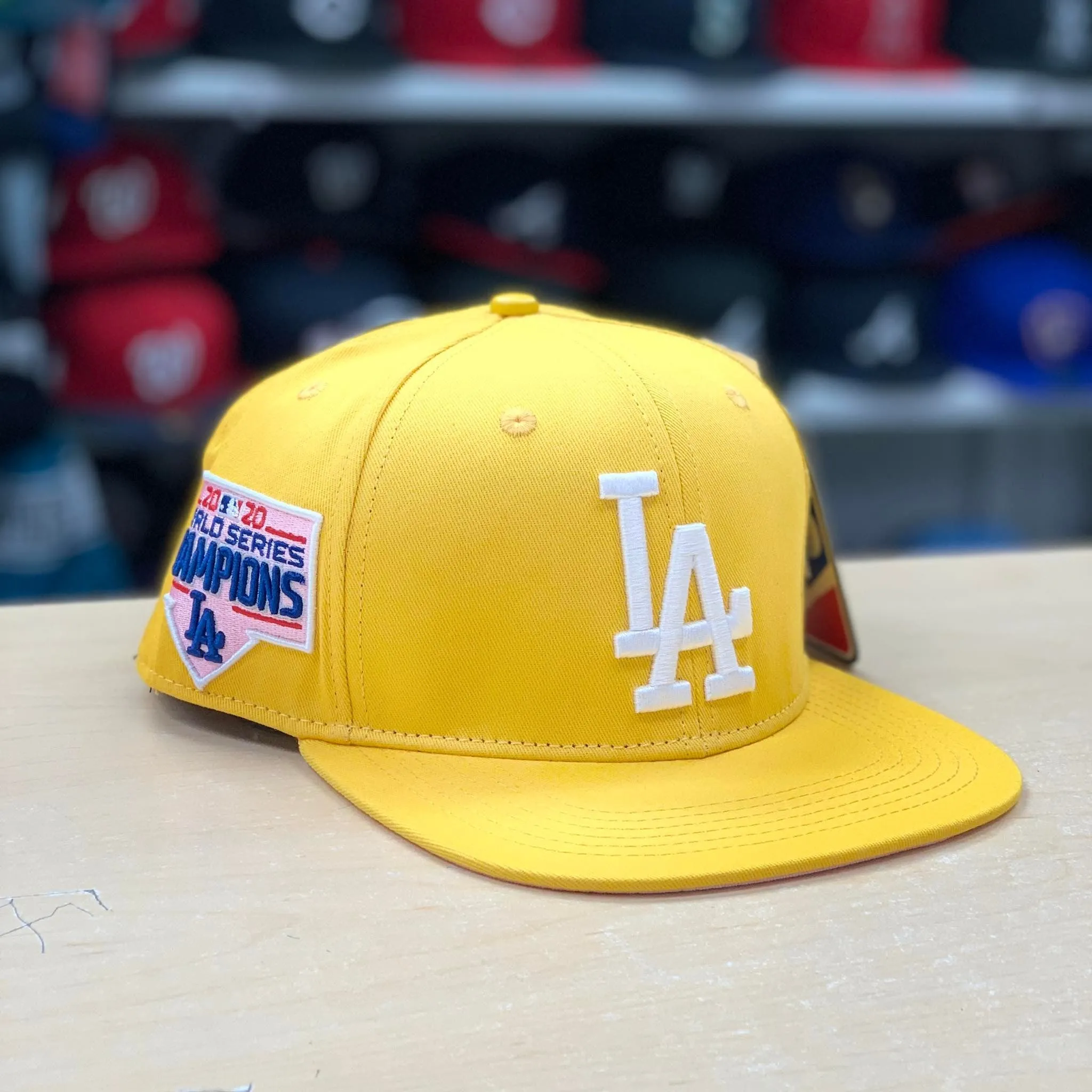 Los Angeles Dodgers Pro Standard Patch Snapback