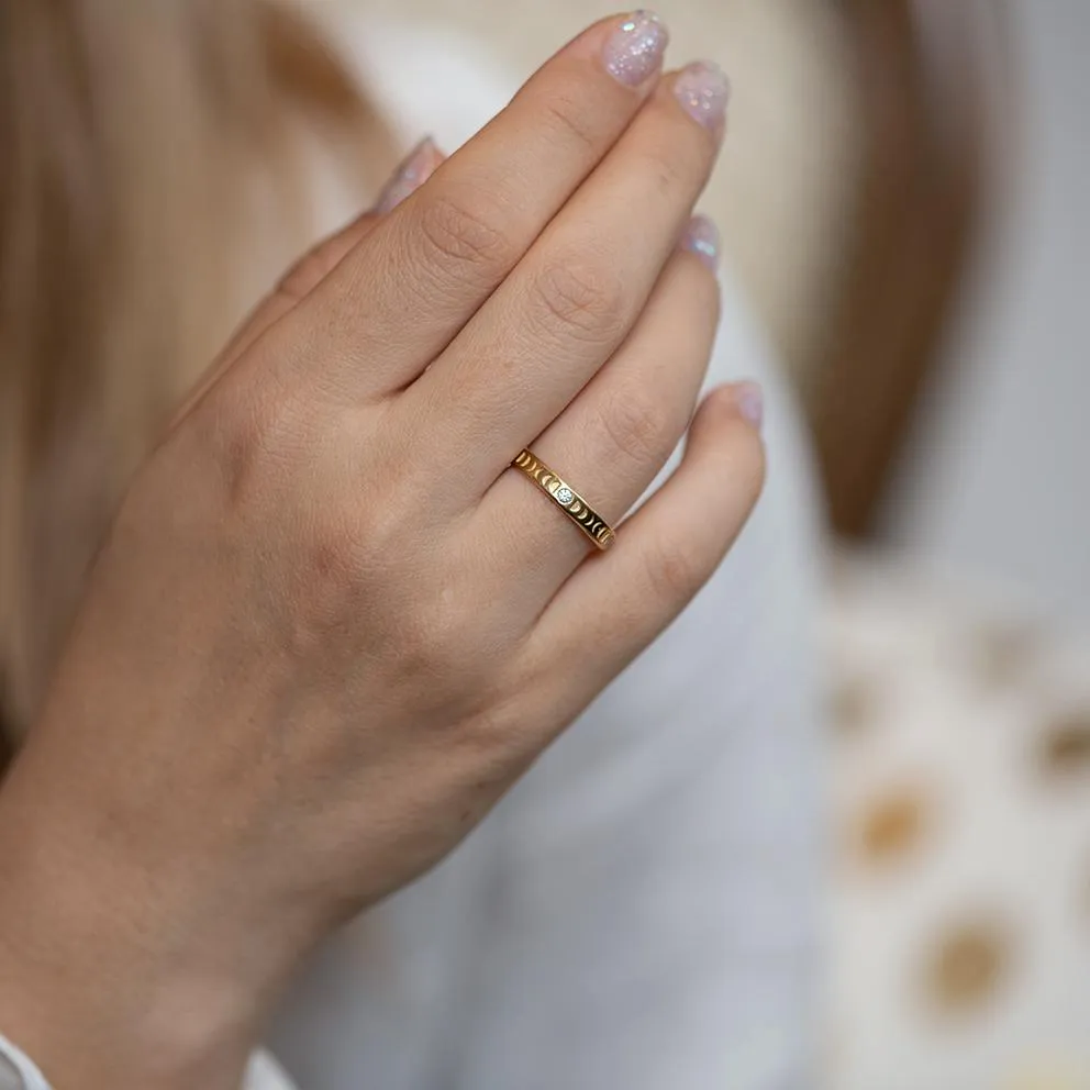 Moon Wedding Ring - Thick