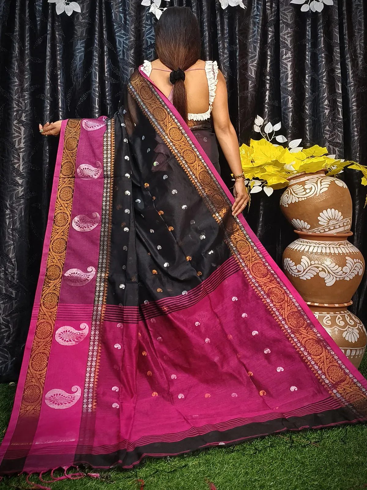 Odette Black Silk Blend Saree with Unstitched Blouse For Women