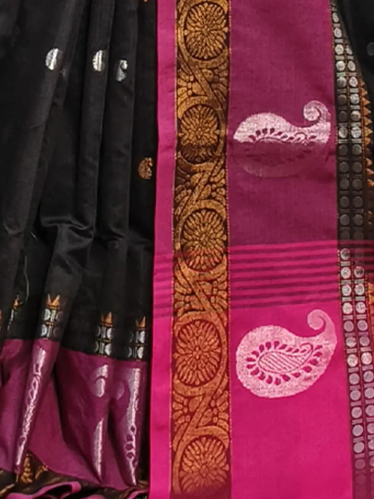 Odette Black Silk Blend Saree with Unstitched Blouse For Women