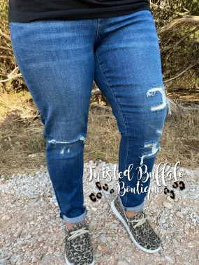 {OPEN SEASON} Judy Blue Mid-Rise Distressed Thermal Patch Insert Boyfriend Jeans