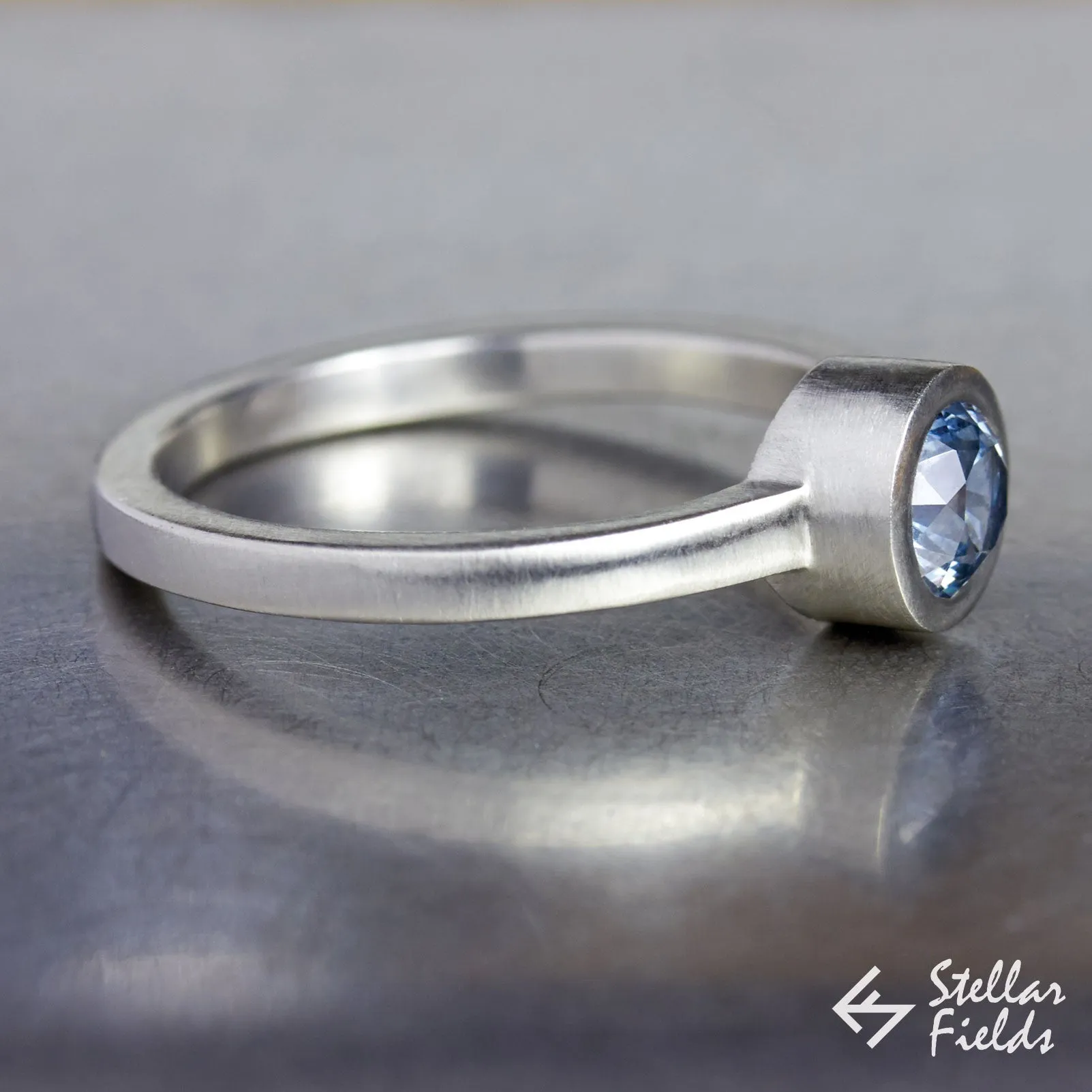 Round Bezel Minimal Engagement Ring