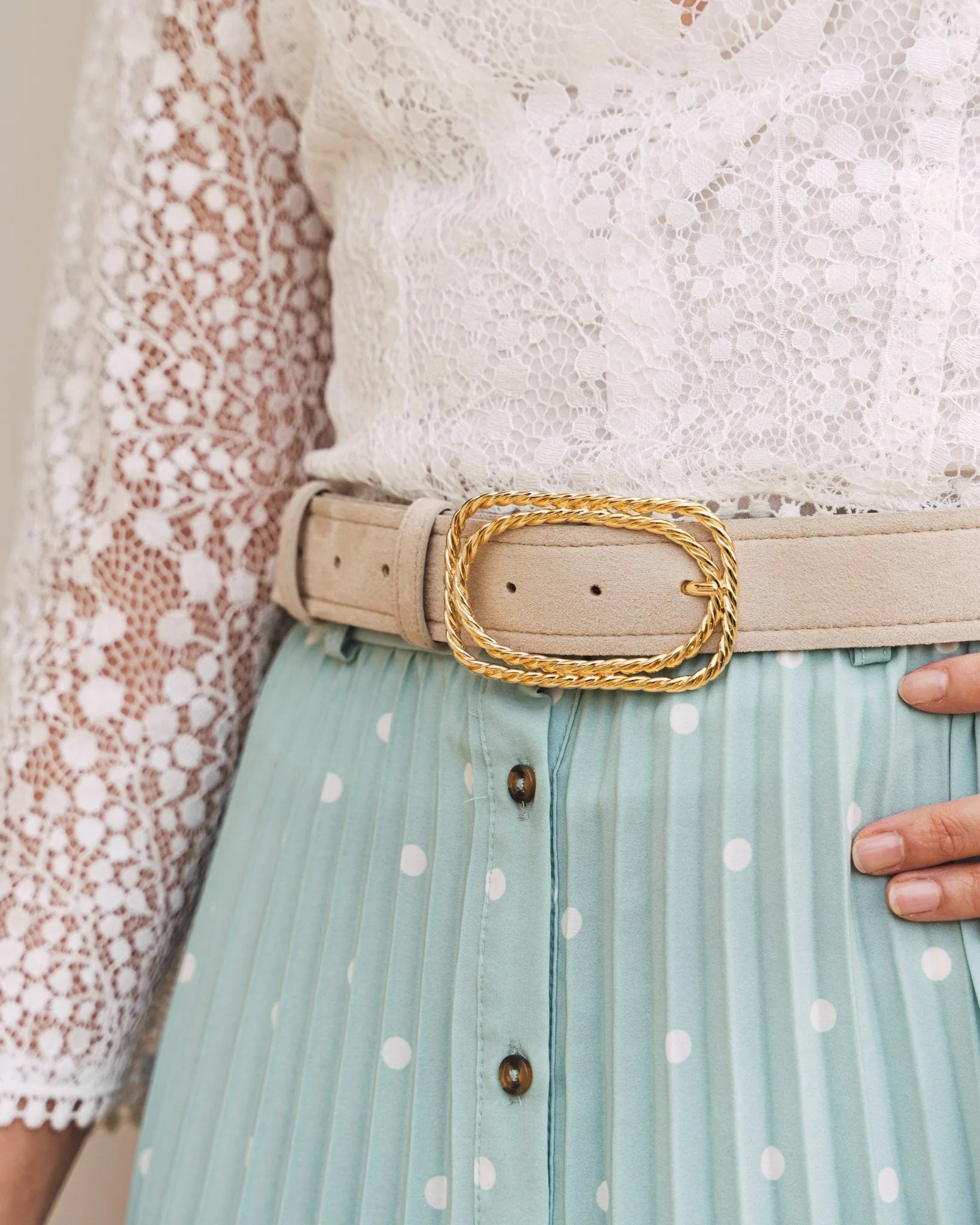 Serenade Vegan Gold Buckle Belt | Cream