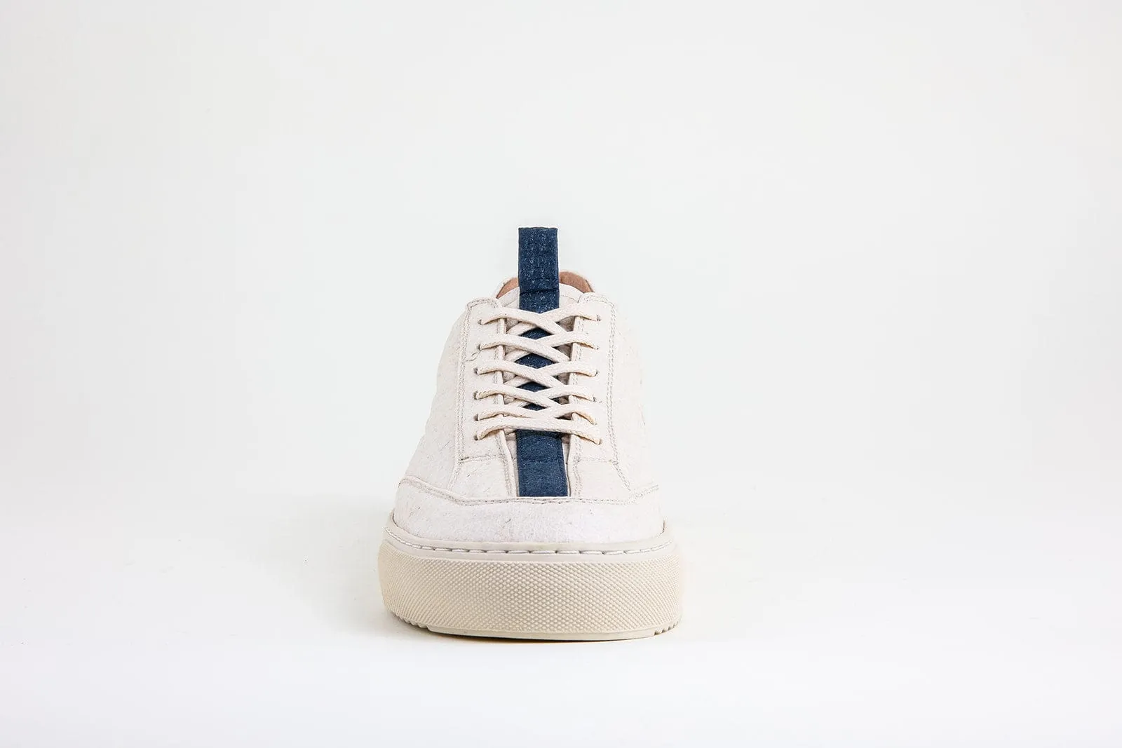 Suber Pineapple Leather Vegan Sneakers | Ecru